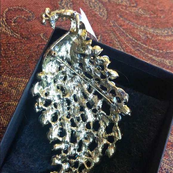 Pin - Picture 3 of 3